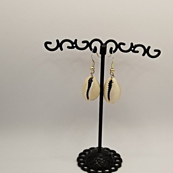 Cowrie Shell Earrings - Picture 2 of 2
